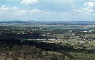 photo of bathurst from the mountain