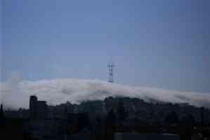 sutro_28-8-99/sutro-cloud.jpg 896x600 DirectClass 244kb JPEG 1s